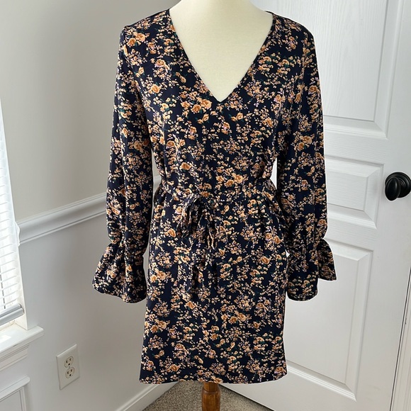 Shein Floral-print Shift Dress with Tie - Picture 1 of 12
